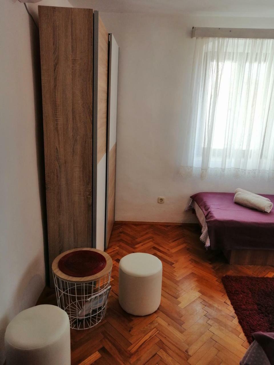 House Lotties Villa Stari Grad  Rom bilde