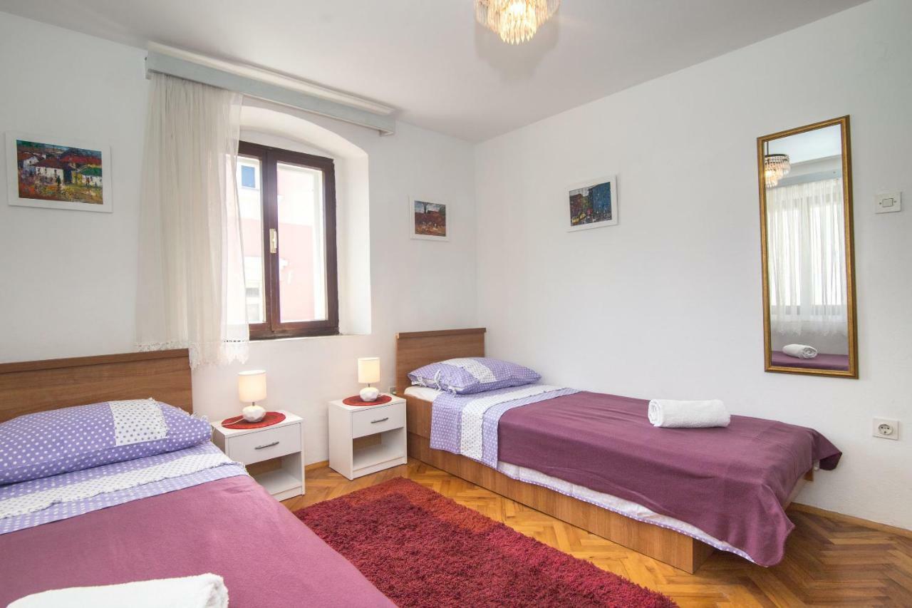 House Lotties Villa Stari Grad  Eksteriør bilde