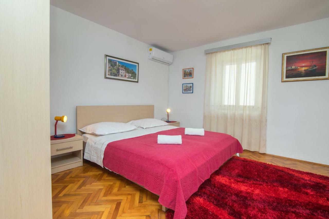House Lotties Villa Stari Grad  Eksteriør bilde